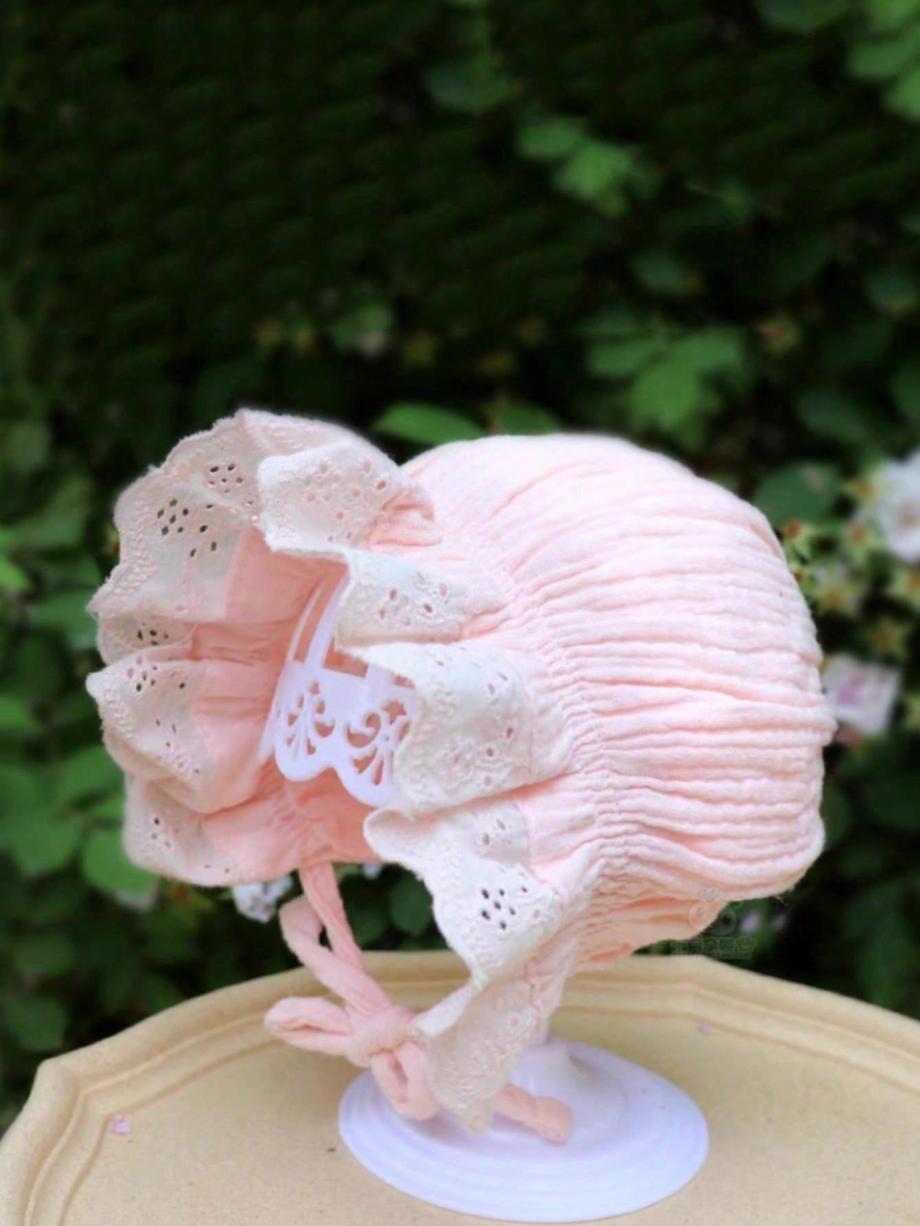 Embroidery Embellishments - قبعة أطفال دانتيل عتيقة بنمط الزهور