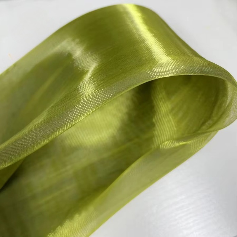 قماش شبكي لامع من ميستليس بتصم - مراجعة Crystal Mesh Fabric وسعره