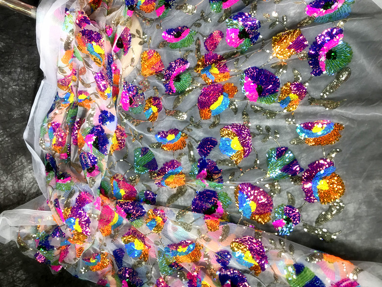ملون كريستال الترتر زهرة لامعة - مراجعة Crystal Mesh Fabric وسعره