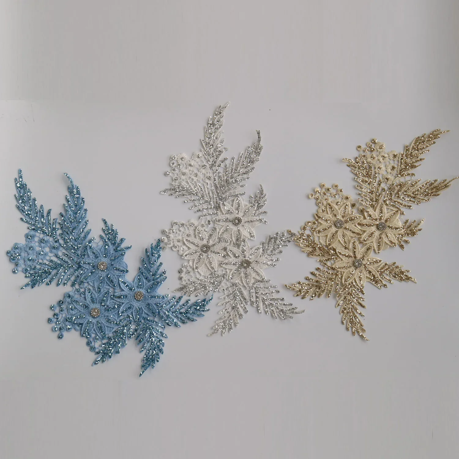 تخفيضات على رقع التطريز الزهري - مراجعة Applique Patch Flower وسعره