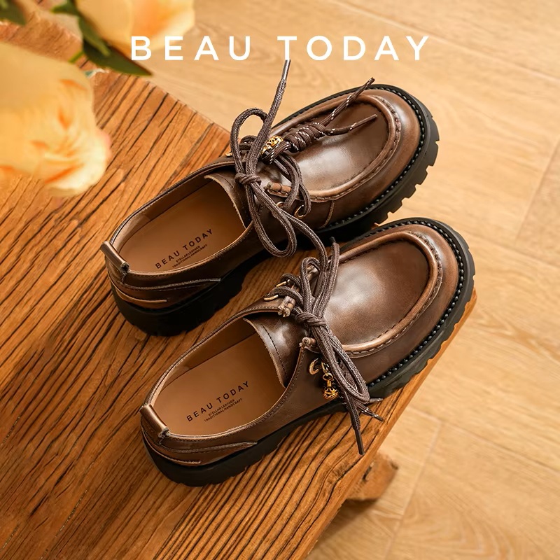 BEAUTODAY أحذية بدون كعب أنيقة - مراجعة Guipure Lace Panel وسعره